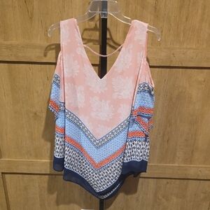 (J42) DR2 Womans Sz XL Pink and Blue Patterned Blouse